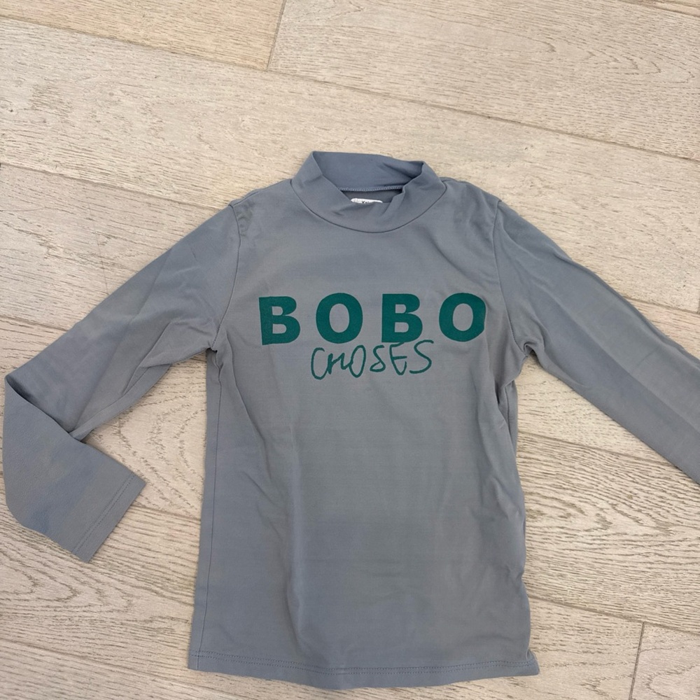 Gray 'BOBO CHOSES' Long Sleeve swim shirt size 4/5
